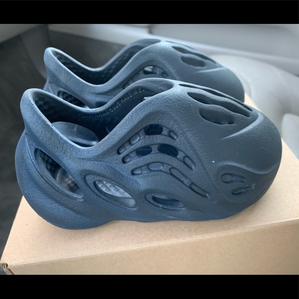 Adidas Yeezy Foamposite Mineral Blue